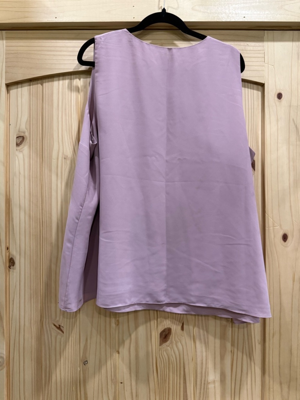 Cato Sleeveless Lavender Cold-Shoulder V-Neck Blouse - Picture 5 of 5